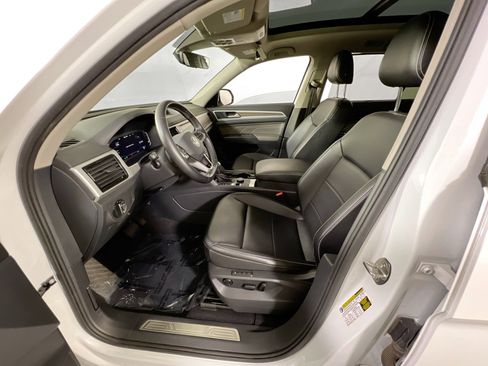 Used 2022 Volkswagen Atlas SEL image 21