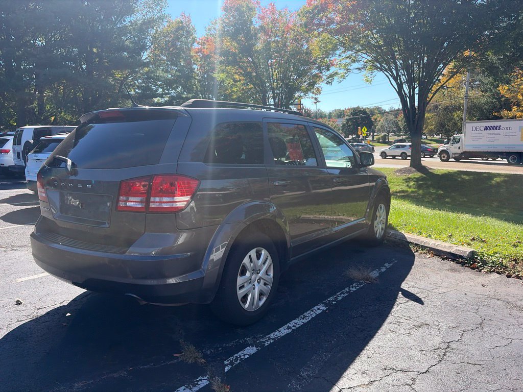 Certified 2016 Dodge Journey SE w/ Flexible Seating Group FWD image 5