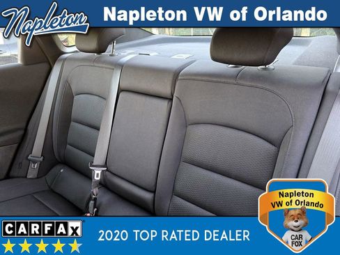 Used 2024 Chevrolet Malibu LT image 32