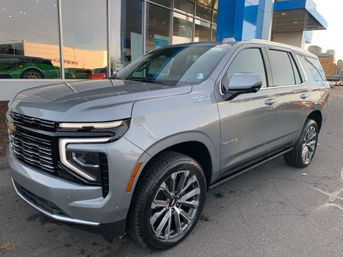 New 2025 Chevrolet Tahoe High Country image 2