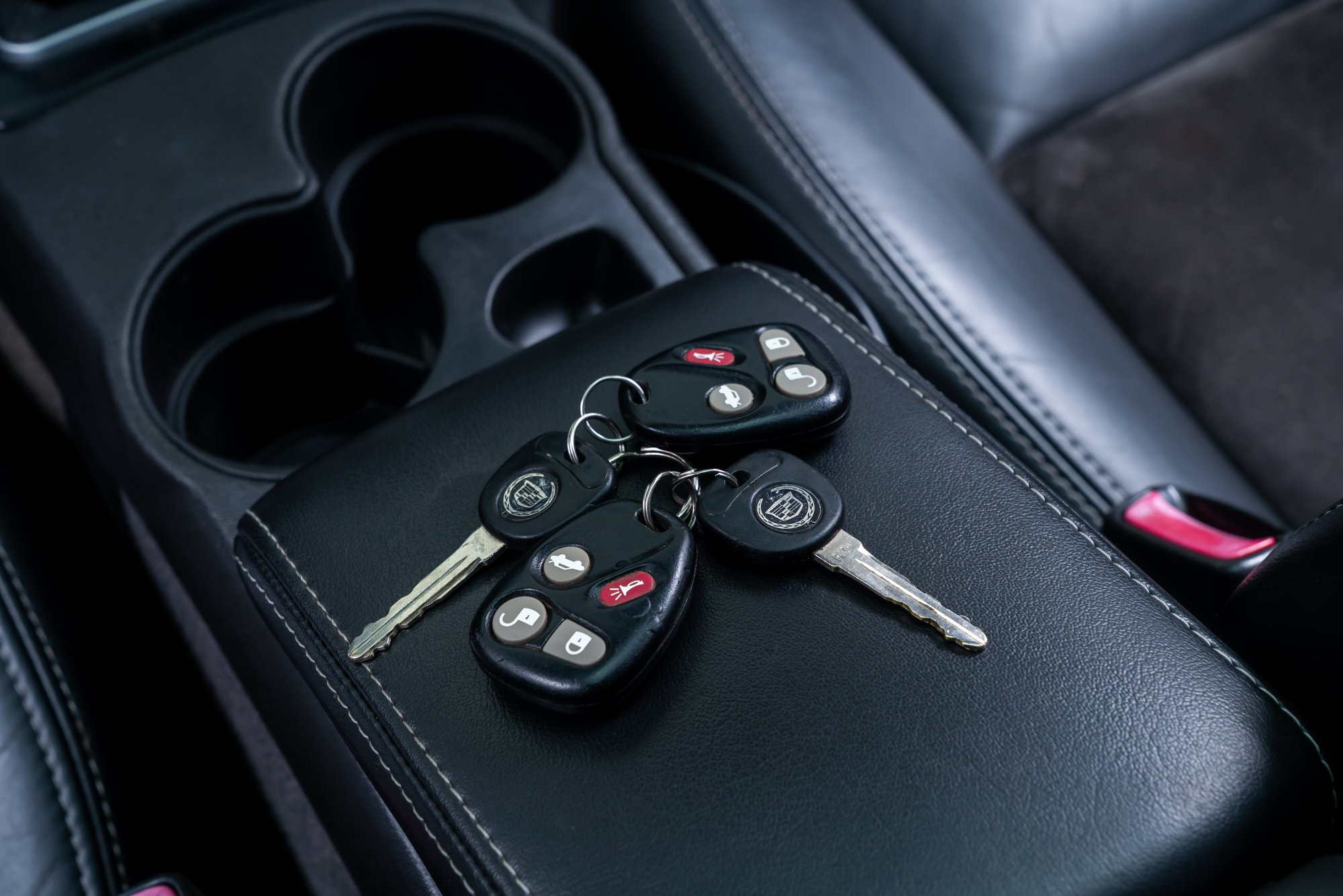 Used 2004 Cadillac CTS V RWD image 14