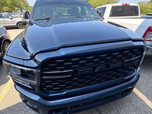 Used 2024 RAM 2500 Big Horn w/ Night Edition AWD/4WD image 3