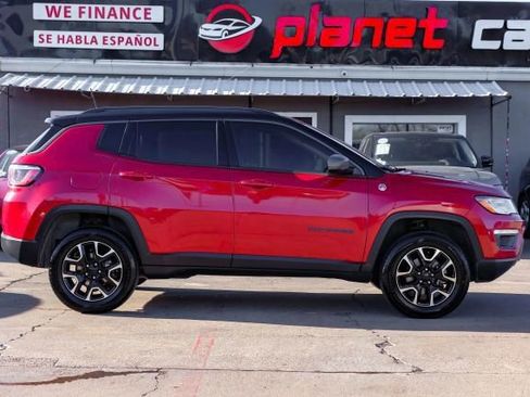 Used 2019 Jeep Compass Trailhawk image 9
