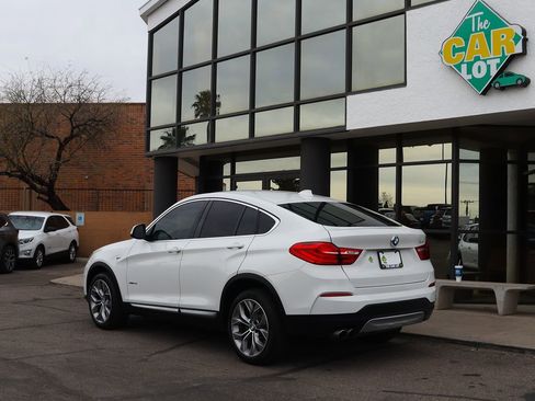 Used 2018 BMW X4 xDrive28i image 9