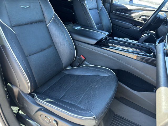 Used 2021 Cadillac Escalade Sport w/ LPO, ONYX Package AWD/4WD image 10