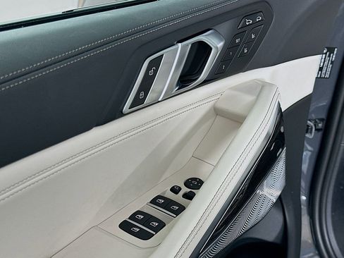 New 2026 BMW X6 M60i image 20