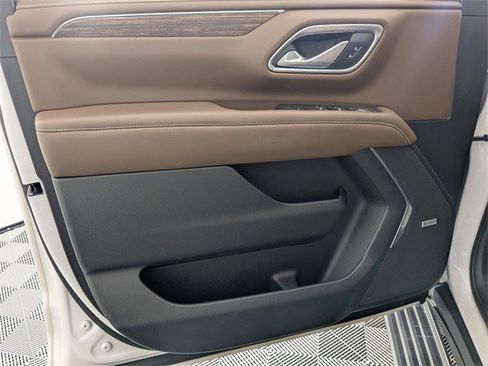 Certified 2022 Chevrolet Suburban High Country w/ Max Trailering Package image 5