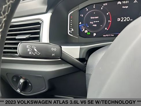 Used 2023 Volkswagen Atlas SE w/ Black Wheel Package AWD/4WD image 31