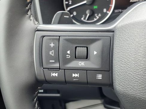 Used 2026 Nissan Rogue SV image 22