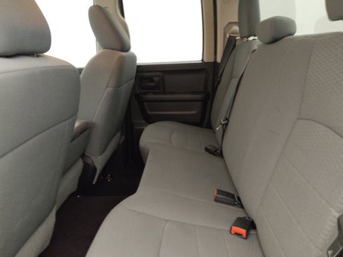 Used 2014 RAM 1500 Express image 18