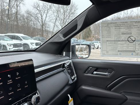 New 2026 GMC Canyon Elevation w/ Convenience Package image 18