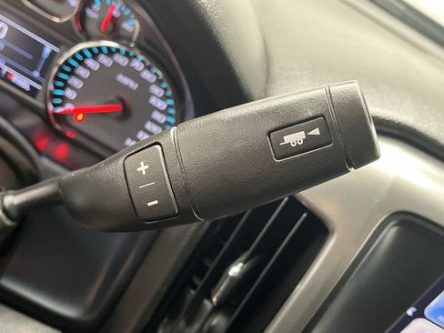 Used 2018 Chevrolet Silverado 1500 LT w/ All Star Edition AWD/4WD image 23
