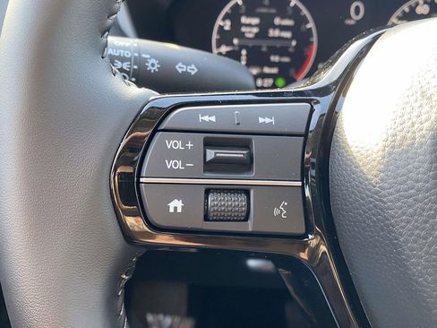 New 2026 Honda HR-V EX-L image 18