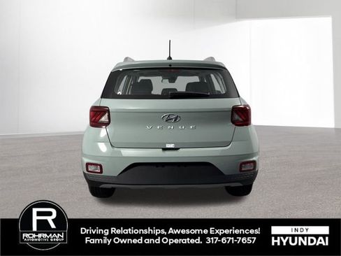 New 2026 Hyundai Venue SEL image 6