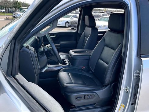 Used 2021 Chevrolet Silverado 1500 LT Trail Boss w/ Convenience Package II image 11