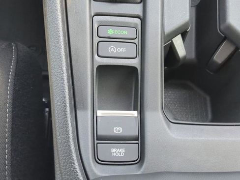 Certified 2025 Honda Accord SE image 22