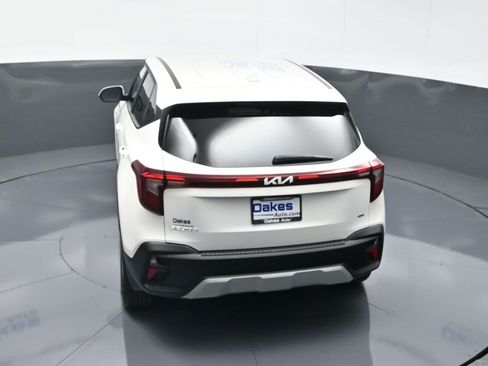 Certified 2024 Kia Seltos LX image 49