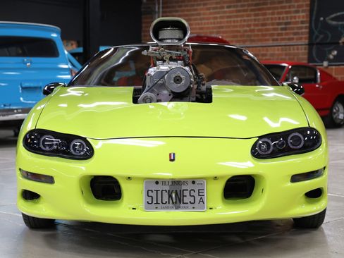 Used 1994 Chevrolet Camaro Z28 image 8