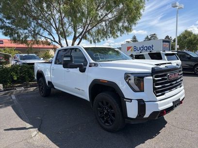 Used 2025 GMC Sierra 2500 AT4
