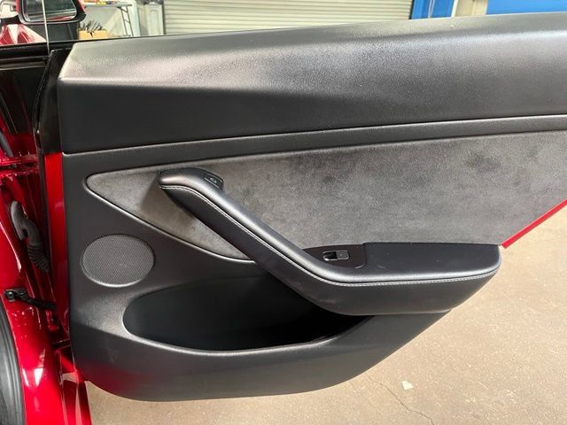 Used 2023 Tesla Model 3 Standard Range RWD image 13