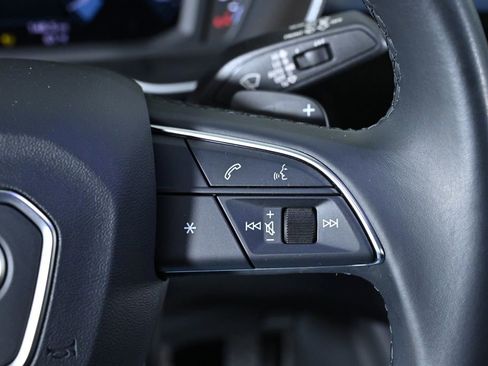 Used 2024 Audi Q3 2.0T Premium Plus w/ Premium Plus Package image 13