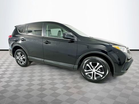Used 2018 Toyota RAV4 LE w/ All Weather Liner Package AWD/4WD image 8