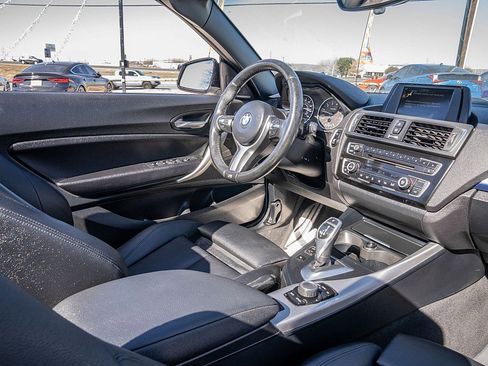 Used 2016 BMW 228i Convertible RWD image 21