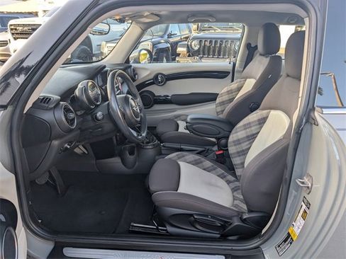 Used 2015 MINI Cooper S image 10