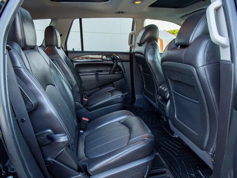 Used 2017 Buick Enclave Leather AWD/4WD image 20