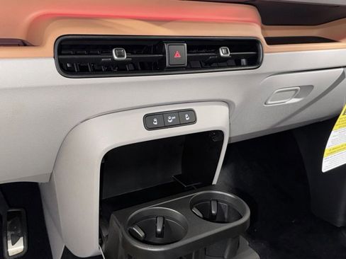 New 2025 Volkswagen ID. Buzz 1st Edition image 61