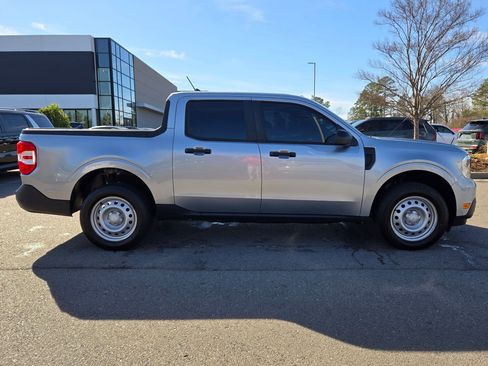 Used 2023 Ford Maverick XL image 8