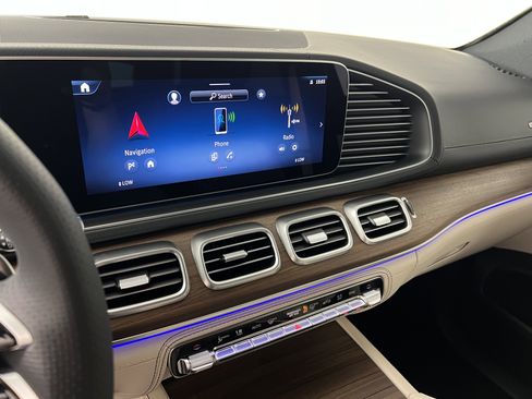 New 2026 Mercedes-Benz GLE 53 AMG 4MATIC image 29