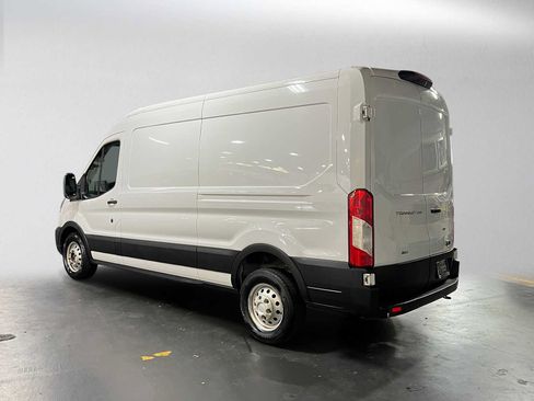 Used 2023 Ford Transit 250 Medium Roof AWD w/ Load Area Protection Package image 5