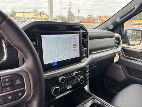 New 2025 Ford F150 Lariat w/ Equipment Group 501A Mid image 20