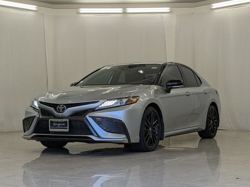Used 2024 Toyota Camry XSE w/ Navigation Package FWD image 4