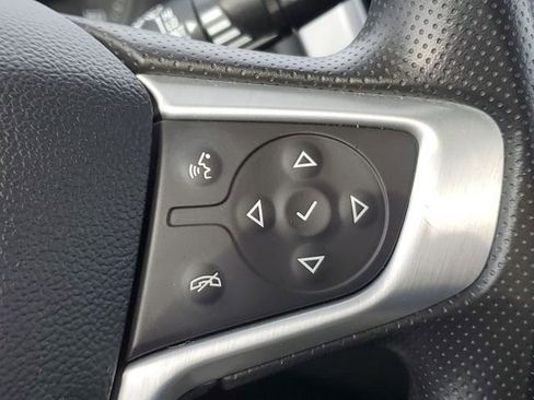 Used 2024 GMC Terrain SLE FWD image 14