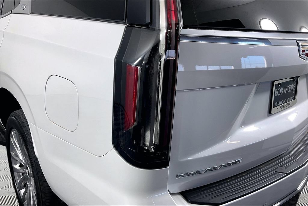 Certified 2023 Cadillac Escalade Premium Luxury AWD/4WD image 21