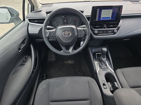 Used 2024 Toyota Corolla LE FWD image 19