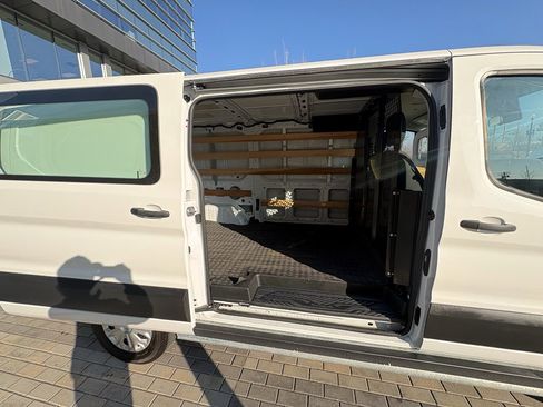 Used 2024 Ford Transit 250 Low Roof w/ Exterior Upgrade Package image 23