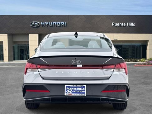 New 2026 Hyundai Elantra Sport image 5