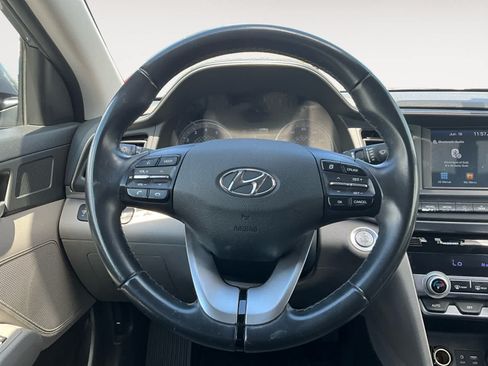Used 2019 Hyundai Elantra Value Edition FWD image 14