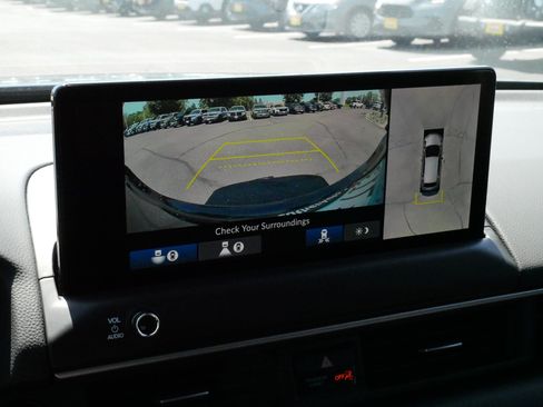 Certified 2026 Honda Pilot Elite image 32