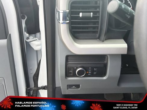Used 2025 Ford F250 XL AWD/4WD image 14