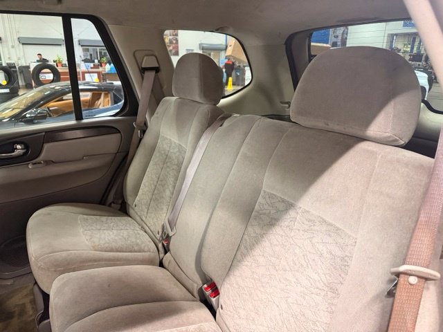 Used 2005 GMC Envoy SLE AWD/4WD image 17