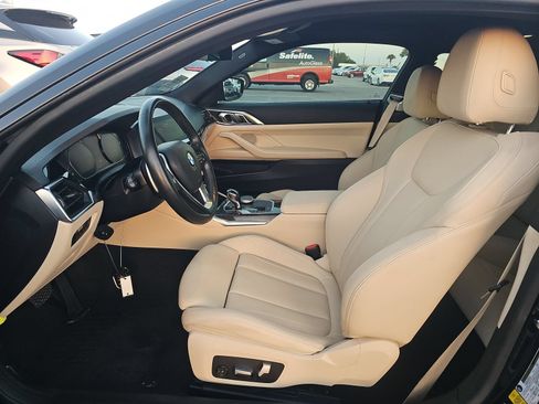 Used 2021 BMW 430i Coupe w/ Convenience Package RWD image 5