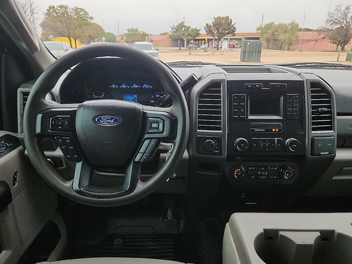 Used 2018 Ford F250 XL w/ Power Equipment Group AWD/4WD image 17