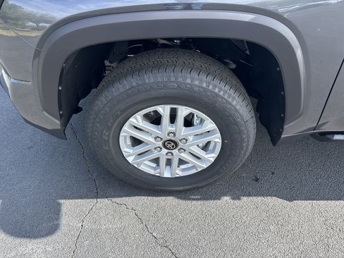 New 2026 Toyota Tundra SR5 AWD/4WD image 9