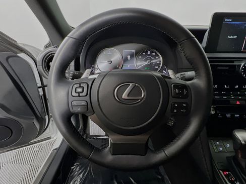 Used 2023 Lexus IS 300 300 w/ Premium Package image 18