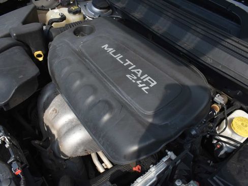 Used 2018 Jeep Cherokee Limited AWD/4WD image 35