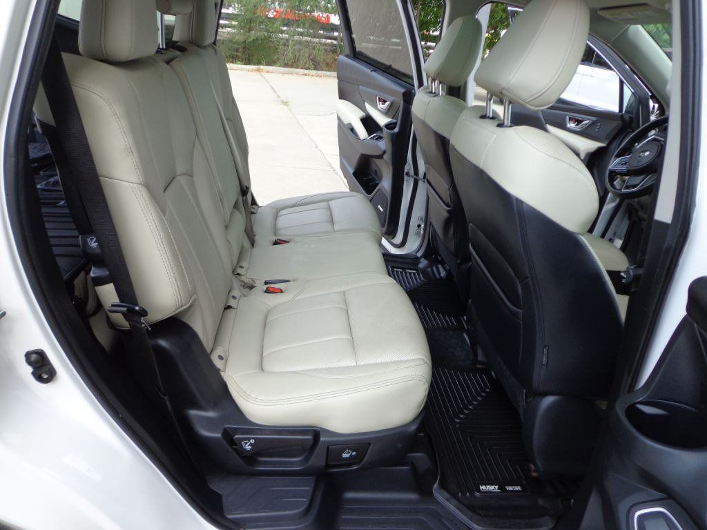 Used 2019 Subaru Ascent Limited AWD/4WD image 18
